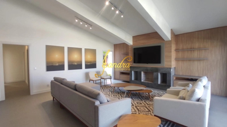 Imagem Casa com 4 Quartos à Venda, 210 m² em Centro - Xangri-la