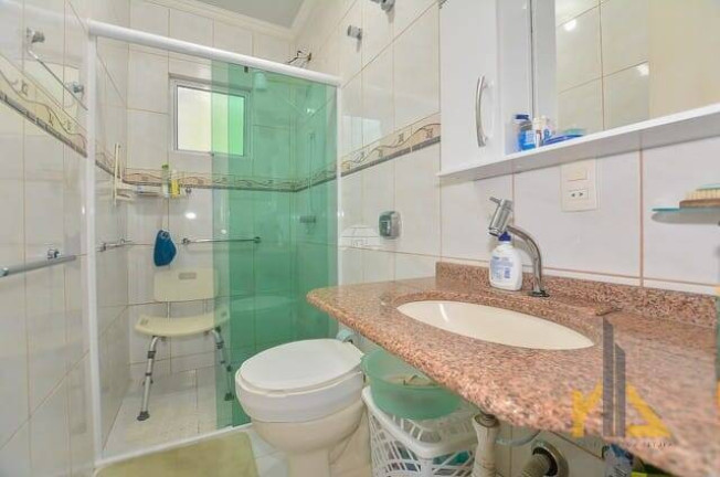 Imagem Sobrado com 3 Quartos à Venda, 134 m² em Fanny - Curitiba