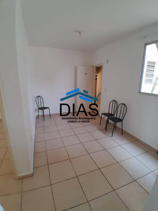 Apartamento com 2 Quartos à Venda, 49 m² em Jardim Residencial Elvio Lupo - Araraquara