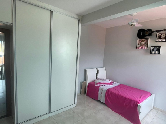 Imagem Casa com 2 Quartos à Venda, 200 m² em Icaivera - Contagem
