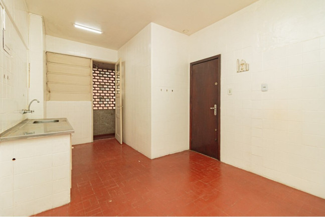 Imagem Apartamento com 2 Quartos à Venda, 137 m² em Centro Histórico - Porto Alegre Imagem Apartamento com 2 Quartos à Venda, 137 m² em Centro Histórico - Porto Alegre