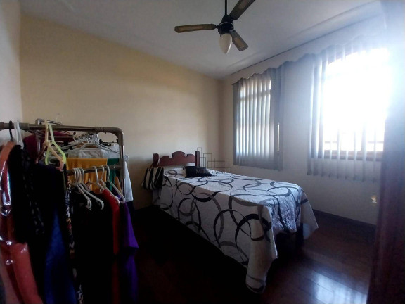 Imagem Casa com 7 Quartos à Venda, 383 m² em Jardim Normandia - Volta Redonda Imagem Casa com 7 Quartos à Venda, 383 m² em Jardim Normandia - Volta Redonda