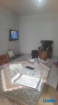 Imagem Casa com 3 Quartos à Venda, 239 m² em Jardim Teles De Menezes - Santo André Imagem Casa com 3 Quartos à Venda, 239 m² em Jardim Teles De Menezes - Santo André