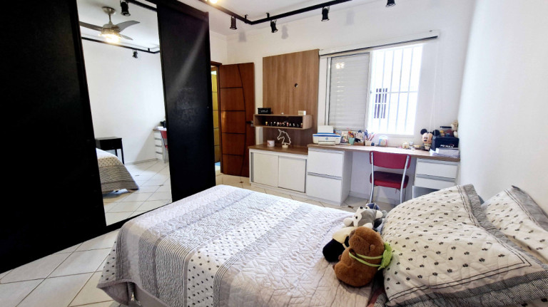 Imagem Casa de Condomínio com 3 Quartos à Venda, 197 m² em Vila Pedra Branca - São Paulo