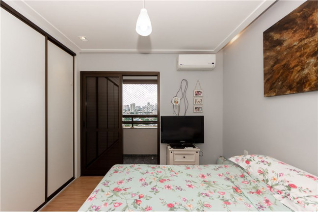 Imagem Apartamento com 3 Quartos à Venda, 130 m² em Bosque Da Saúde - São Paulo Imagem Apartamento com 3 Quartos à Venda, 130 m² em Bosque Da Saúde - São Paulo