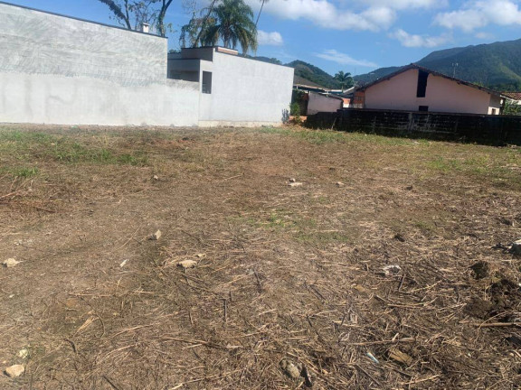 Terreno à Venda, 260 m² em Balneário Copacabana - Caraguatatuba