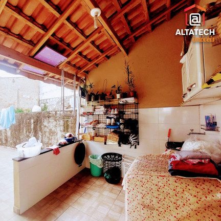 Imagem Casa com 3 Quartos à Venda, 130 m² em Parque Pinheiros - Poços De Caldas