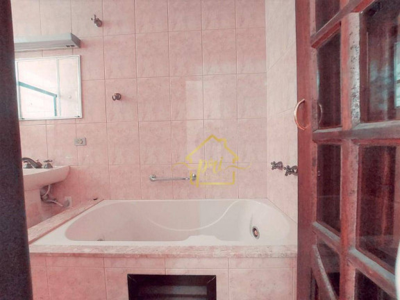 Imagem Casa com 3 Quartos à Venda, 330 m² em Gonzaga - Santos Imagem Casa com 3 Quartos à Venda, 330 m² em Gonzaga - Santos