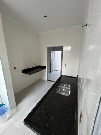Imagem Casa com 3 Quartos à Venda, 180 m² em Residencial Ouro Verde - Botucatu