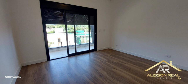 Imagem Casa de Condomínio com 4 Quartos à Venda, 358 m² em Suru - Santana De Parnaíba Imagem Casa de Condomínio com 4 Quartos à Venda, 358 m² em Suru - Santana De Parnaíba