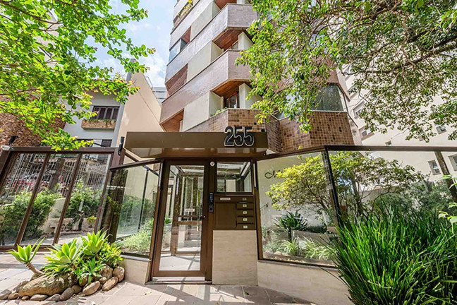 Imagem Imóvel com 5 Quartos à Venda, 449 m² em Bela Vista - Porto Alegre Imagem Imóvel com 5 Quartos à Venda, 449 m² em Bela Vista - Porto Alegre
