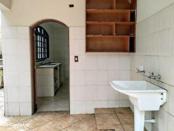 Imagem Sobrado com 5 Quartos à Venda, 635 m² em Eldorado - Diadema