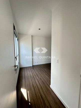 Imagem Apartamento com 2 Quartos à Venda, 112 m² em Canto - Florianópolis
