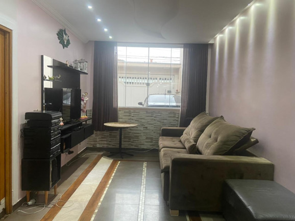 Sobrado com 4 Quartos à Venda, 200 m² em Santa Clara - São Paulo