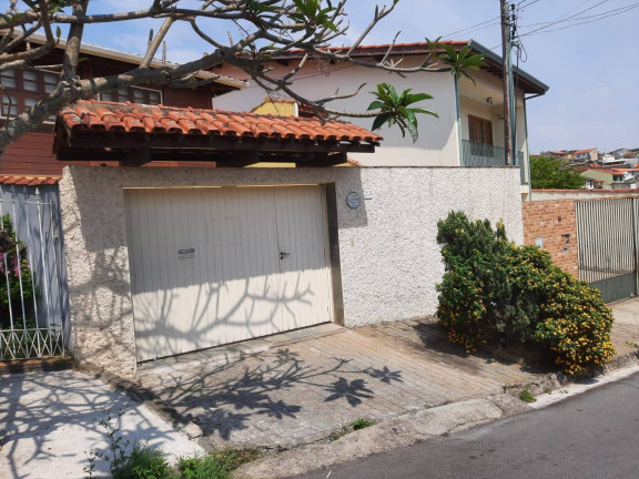 Imagem Casa com 2 Quartos à Venda, 180 m² em Santa Luzia - Bragança Paulista Imagem Casa com 2 Quartos à Venda, 180 m² em Santa Luzia - Bragança Paulista