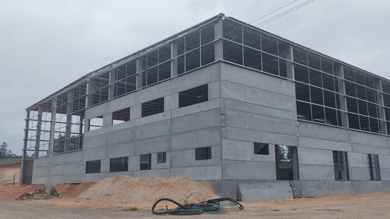 Imagem Galpão para Alugar, 8.500 m² em Brilhante I - Itajaí Imagem Galpão para Alugar, 8.500 m² em Brilhante I - Itajaí