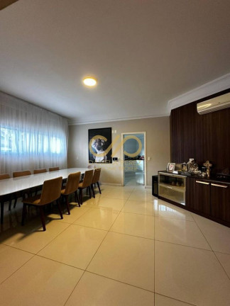 Imagem Casa com 5 Quartos à Venda, 500 m² em Canto Do Forte - Praia Grande Imagem Casa com 5 Quartos à Venda, 500 m² em Canto Do Forte - Praia Grande