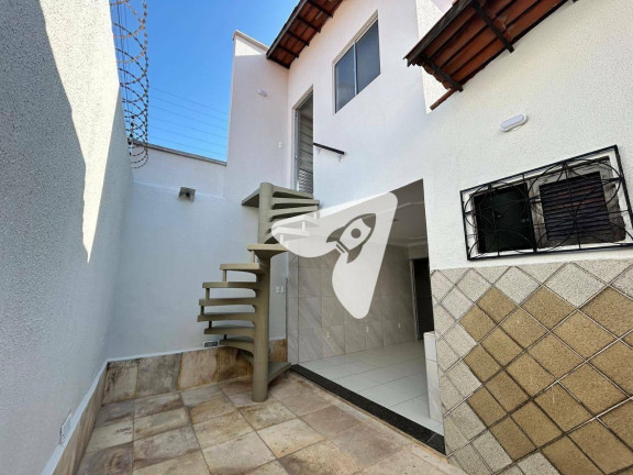 Imagem Casa com 3 Quartos à Venda, 129 m² em Sapiranga - Fortaleza Imagem Casa com 3 Quartos à Venda, 129 m² em Sapiranga - Fortaleza