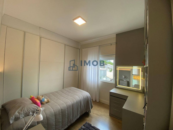 Imagem Casa com 4 Quartos à Venda, 230 m² em Amizade - Jaraguá Do Sul