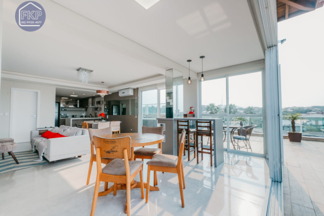 Imagem Cobertura com 4 Quartos à Venda, 211 m² em Santinho - Florianópolis