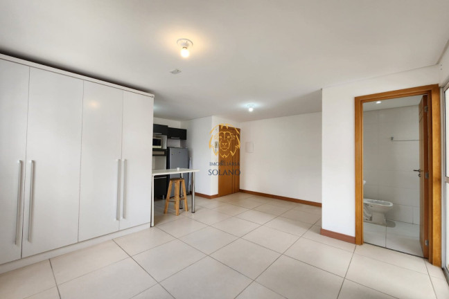 Imagem Apartamento com 1 Quarto à Venda, 44 m² em Centro - Curitiba Imagem Apartamento com 1 Quarto à Venda, 44 m² em Centro - Curitiba