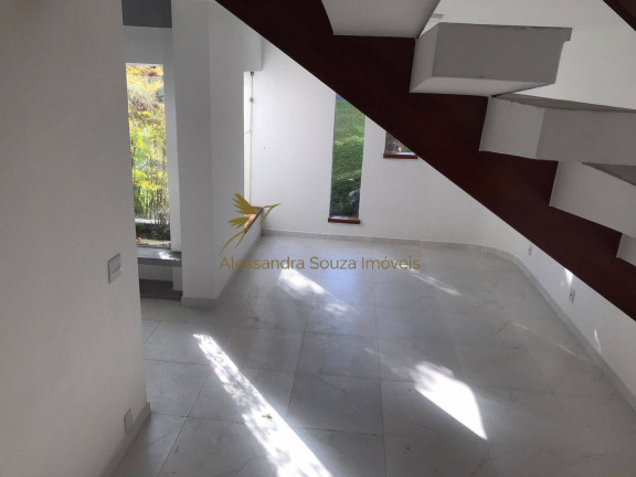 Imagem Casa com 5 Quartos à Venda, 342 m² em Alphaville Residencial Dois - Barueri Imagem Casa com 5 Quartos à Venda, 342 m² em Alphaville Residencial Dois - Barueri