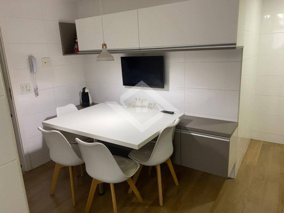 Imagem Apartamento com 4 Quartos à Venda, 250 m² em Icaraí - Niterói Imagem Apartamento com 4 Quartos à Venda, 250 m² em Icaraí - Niterói
