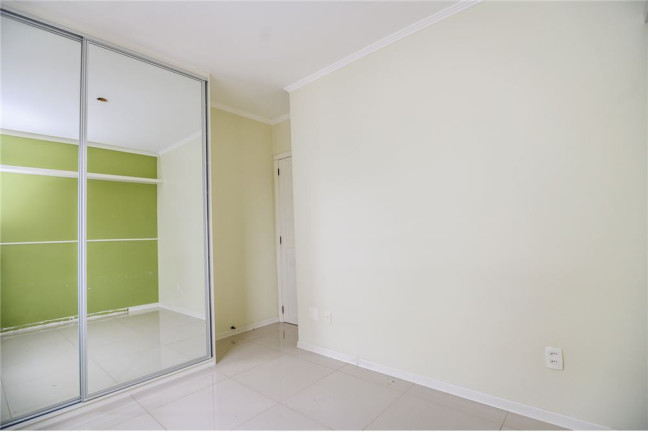 Imagem Imóvel com 3 Quartos à Venda, em Jardim Europa - Porto Alegre Imagem Imóvel com 3 Quartos à Venda, em Jardim Europa - Porto Alegre