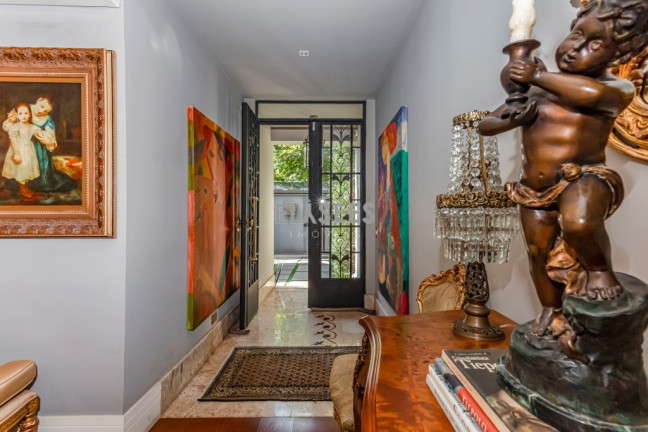 Imagem Casa com 3 Quartos à Venda, 380 m² em Jardim Paulista - São Paulo Imagem Casa com 3 Quartos à Venda, 380 m² em Jardim Paulista - São Paulo