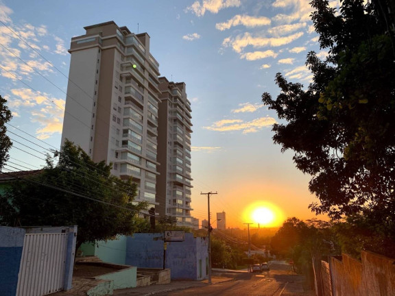 Imagem Apartamento com 3 Quartos à Venda, 205 m² em Quilombo - Cuiabá