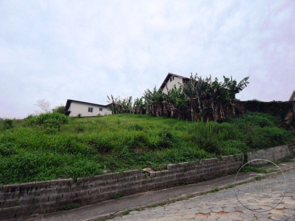 Terreno à Venda, 360 m² em Centro - São José