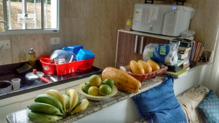 Imagem Chácara com 2 Quartos à Venda, 2.600 m² em Taipas De Pedra - São Roque Imagem Chácara com 2 Quartos à Venda, 2.600 m² em Taipas De Pedra - São Roque