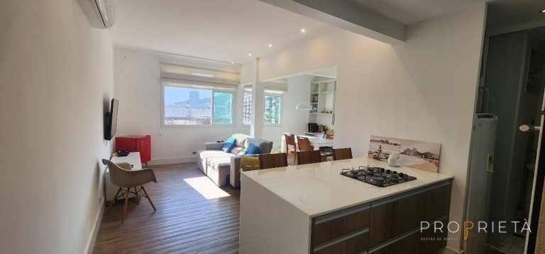 Imagem Apartamento com 2 Quartos à Venda, 72 m² em Lagoa - Rio De Janeiro Imagem Apartamento com 2 Quartos à Venda, 72 m² em Lagoa - Rio De Janeiro