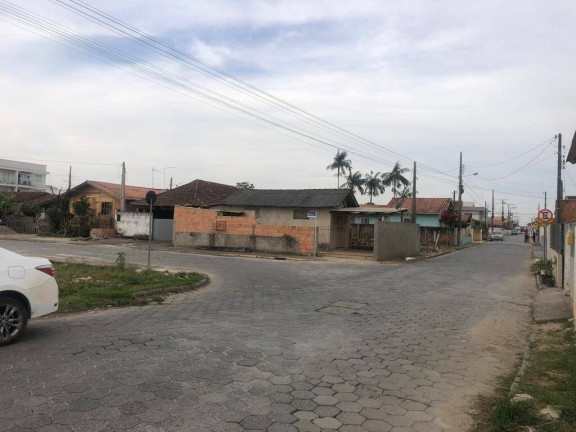 Imagem Terreno à Venda, 400 m² em Xv De Novembro - Tijucas Imagem Terreno à Venda, 400 m² em Xv De Novembro - Tijucas