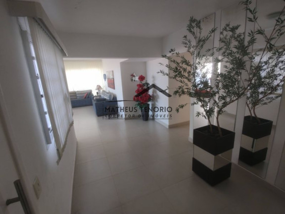 Imagem Cobertura com 3 Quartos à Venda, 280 m²