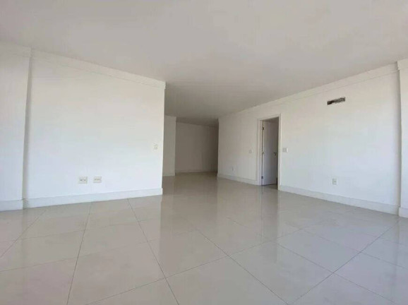 Imagem Apartamento com 4 Quartos à Venda, 220 m² em Pompéia - Santos