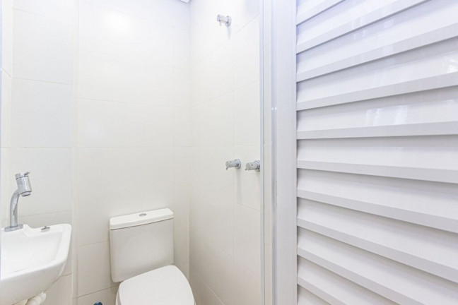 Imagem Imóvel com 3 Quartos à Venda, 129 m² em Copacabana - Rio De Janeiro Imagem Imóvel com 3 Quartos à Venda, 129 m² em Copacabana - Rio De Janeiro