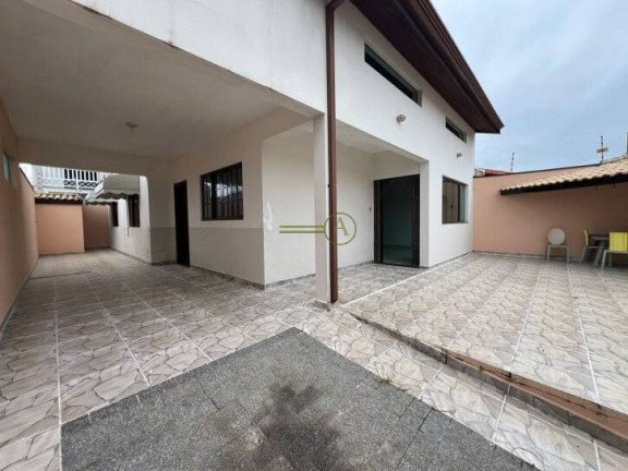 Imagem Sobrado com 4 Quartos para Alugar, 160 m² em Jardim Márcia - Peruíbe Imagem Sobrado com 4 Quartos para Alugar, 160 m² em Jardim Márcia - Peruíbe
