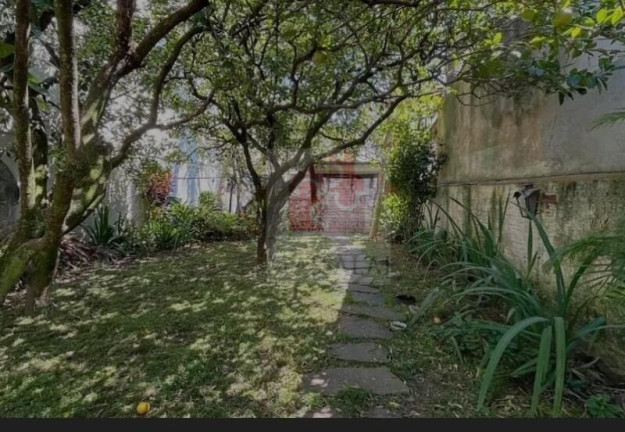 Imagem Casa com 3 Quartos à Venda, 178 m² em Santana - Porto Alegre