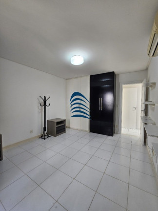 Imagem Casa com 4 Quartos à Venda, 520 m² em Alphaville I - Salvador