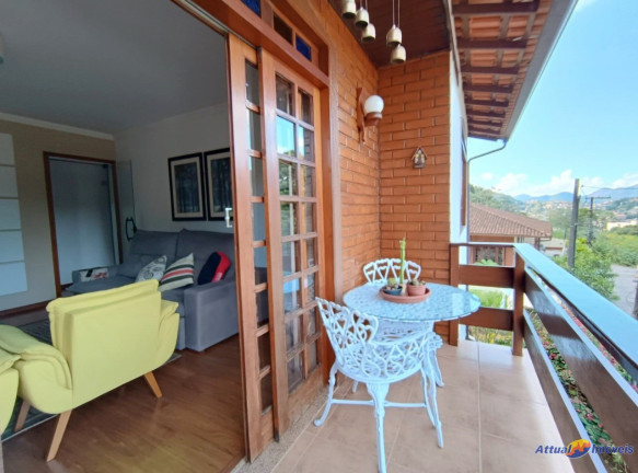 Imagem Casa com 3 Quartos à Venda, 106 m² em Granja Guarani - Teresópolis Imagem Casa com 3 Quartos à Venda, 106 m² em Granja Guarani - Teresópolis