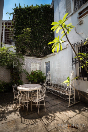 Imagem Casa com 7 Quartos à Venda, 700 m² em Leblon - Rio De Janeiro Imagem Casa com 7 Quartos à Venda, 700 m² em Leblon - Rio De Janeiro