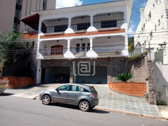 Casa com 3 Quartos à Venda, 378 m² em Jardim Dos Estados - Poços De Caldas