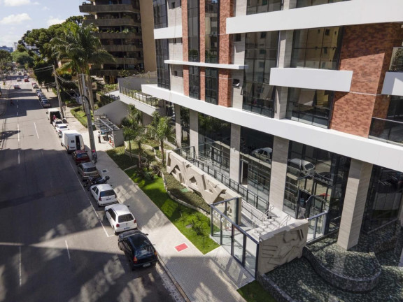 Imagem Apartamento com 3 Quartos à Venda, 240 m² em Cabral - Curitiba