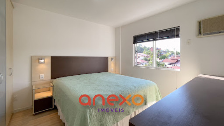 Imagem Imóvel com 3 Quartos à Venda, 232 m² em Velha - Blumenau Imagem Imóvel com 3 Quartos à Venda, 232 m² em Velha - Blumenau