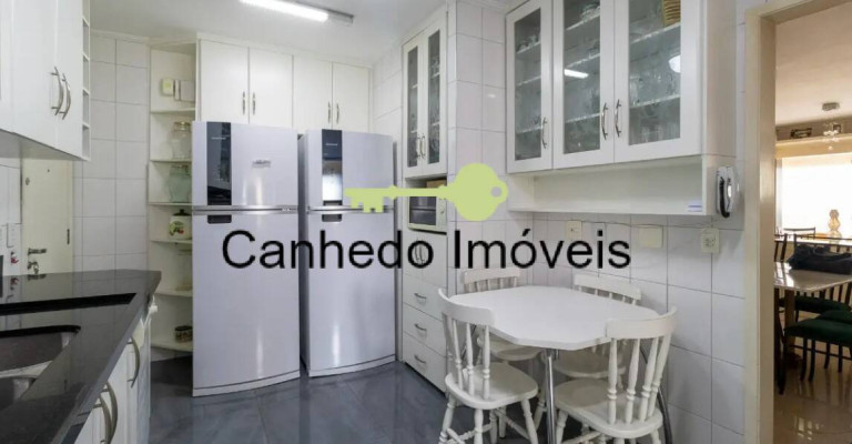 Imagem Apartamento com 3 Quartos à Venda, 130 m² em Campo Belo - São Paulo