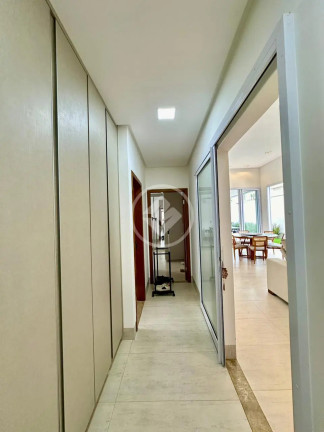 Imagem Casa com 4 Quartos à Venda, 208 m² em Condomínio Portal Do Sol Golfe Green - Goiânia Imagem Casa com 4 Quartos à Venda, 208 m² em Condomínio Portal Do Sol Golfe Green - Goiânia