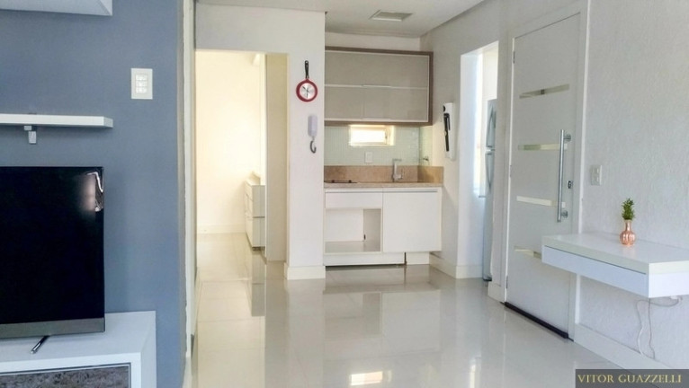 Imagem Imóvel com 1 Quarto à Venda,  em Moinhos De Vento - Porto Alegre