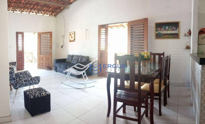Imagem Casa com 2 Quartos à Venda, 230 m² em Caponga - Cascavel Imagem Casa com 2 Quartos à Venda, 230 m² em Caponga - Cascavel