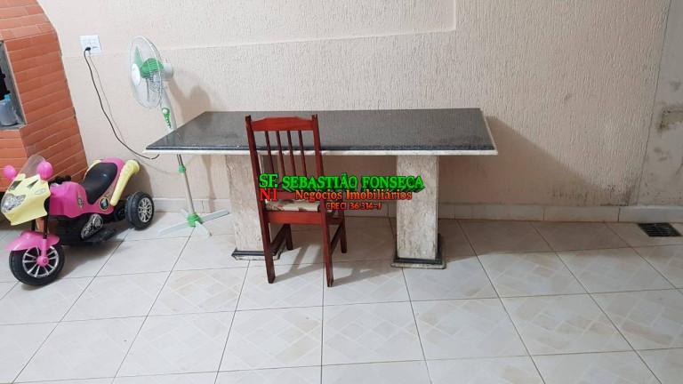 Imagem Casa com 3 Quartos à Venda, 185 m² em Monte Castelo - São José Dos Campos